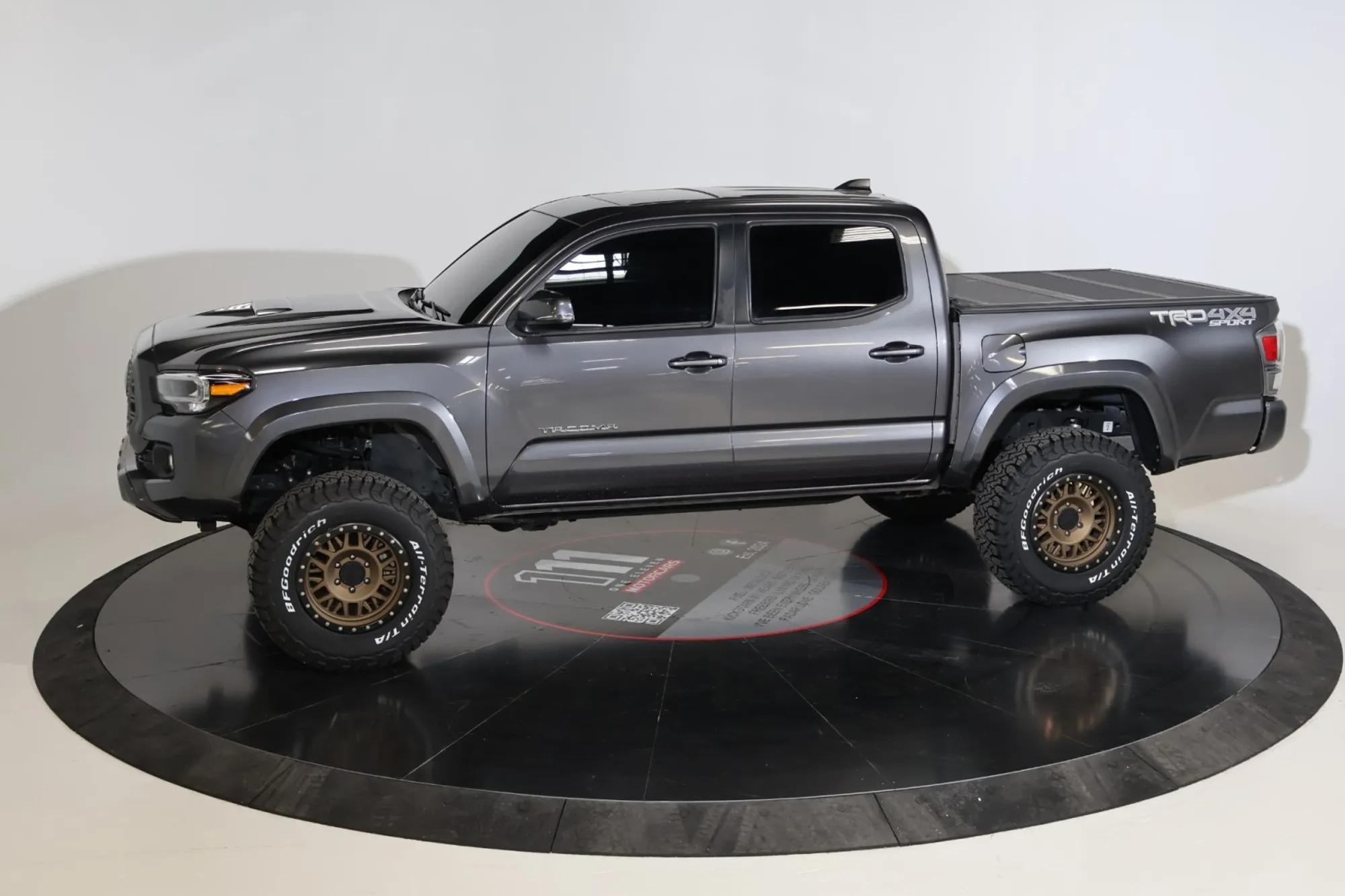 2021 Toyota Tacoma TRD Sport