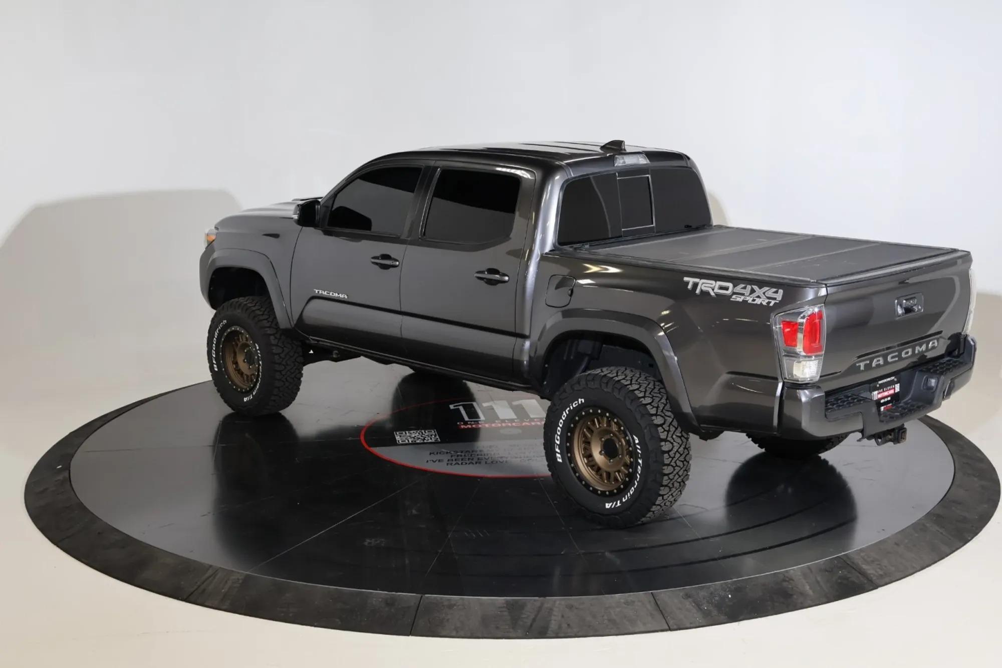 2021 Toyota Tacoma TRD Sport