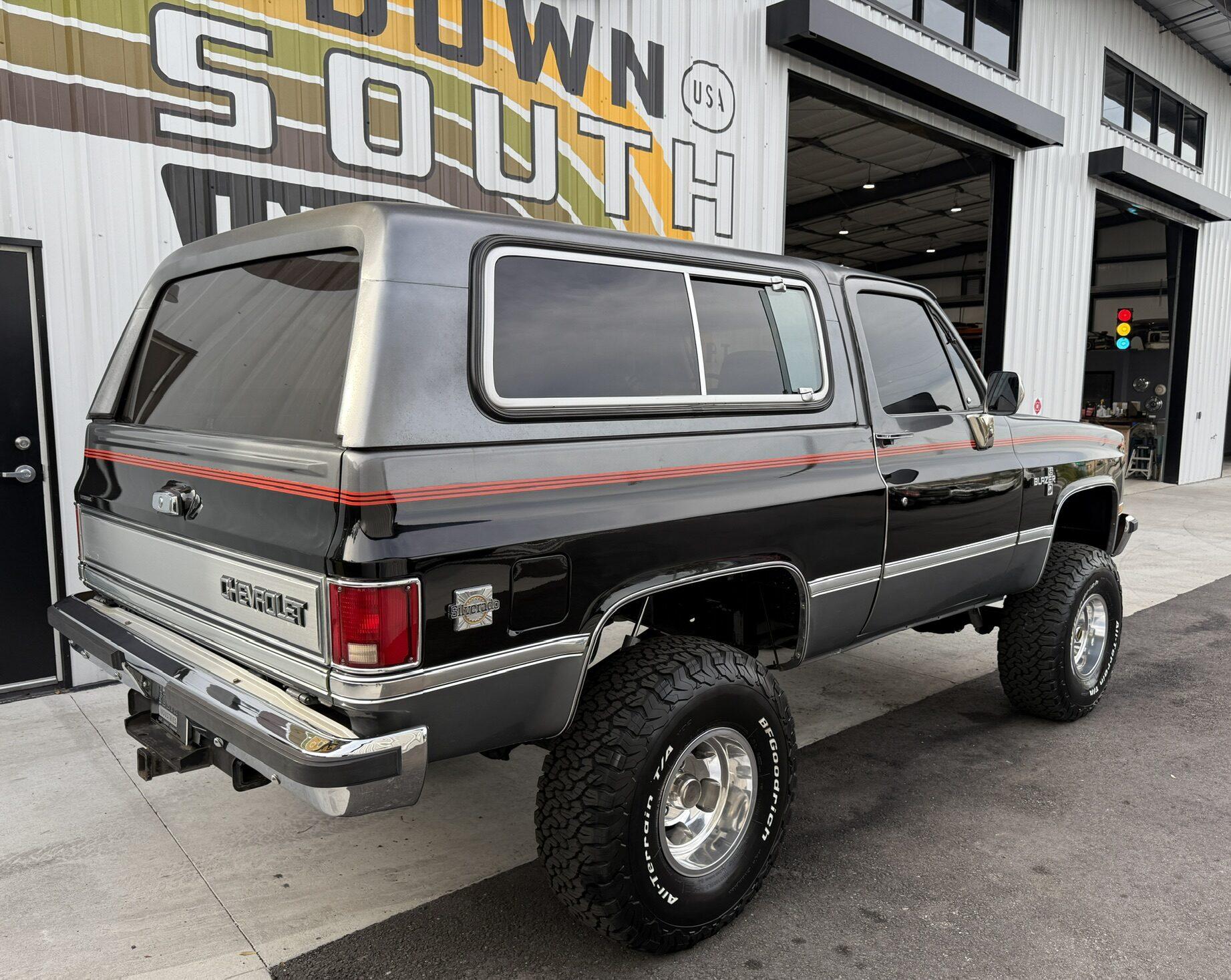 1987 Chevrolet K-5 Blazer Silverado