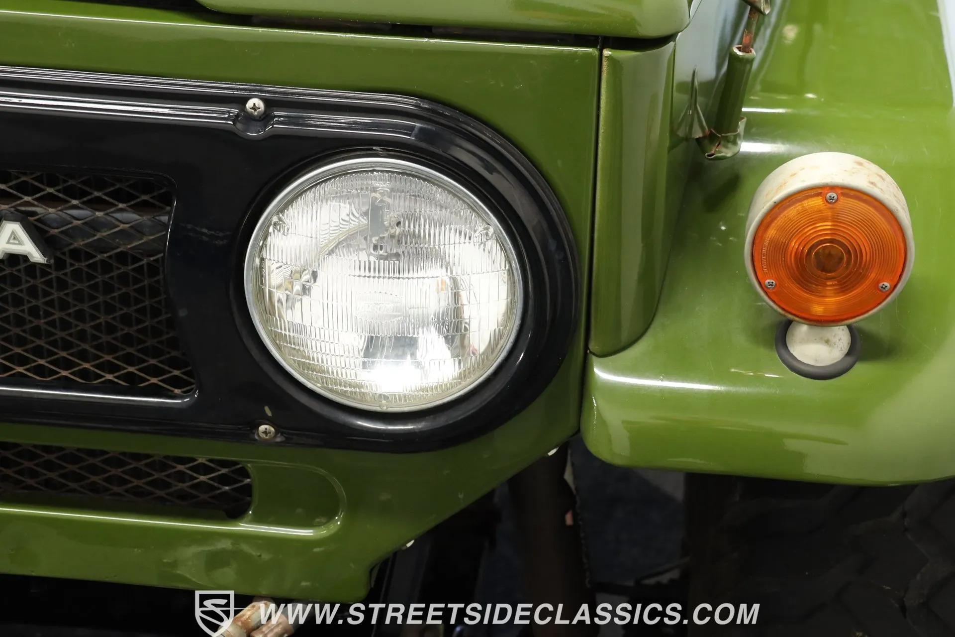 1975 Toyota Land Cruiser FJ40 Restomod