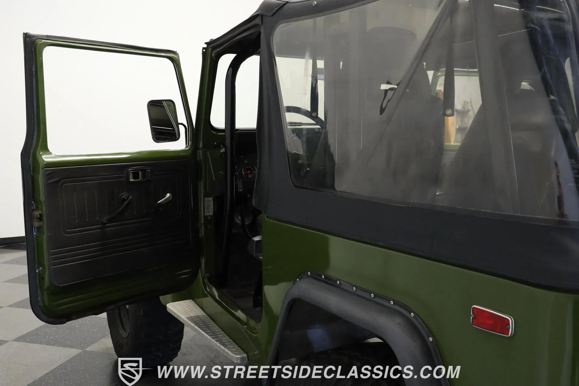 1975 Toyota Land Cruiser FJ40 Restomod