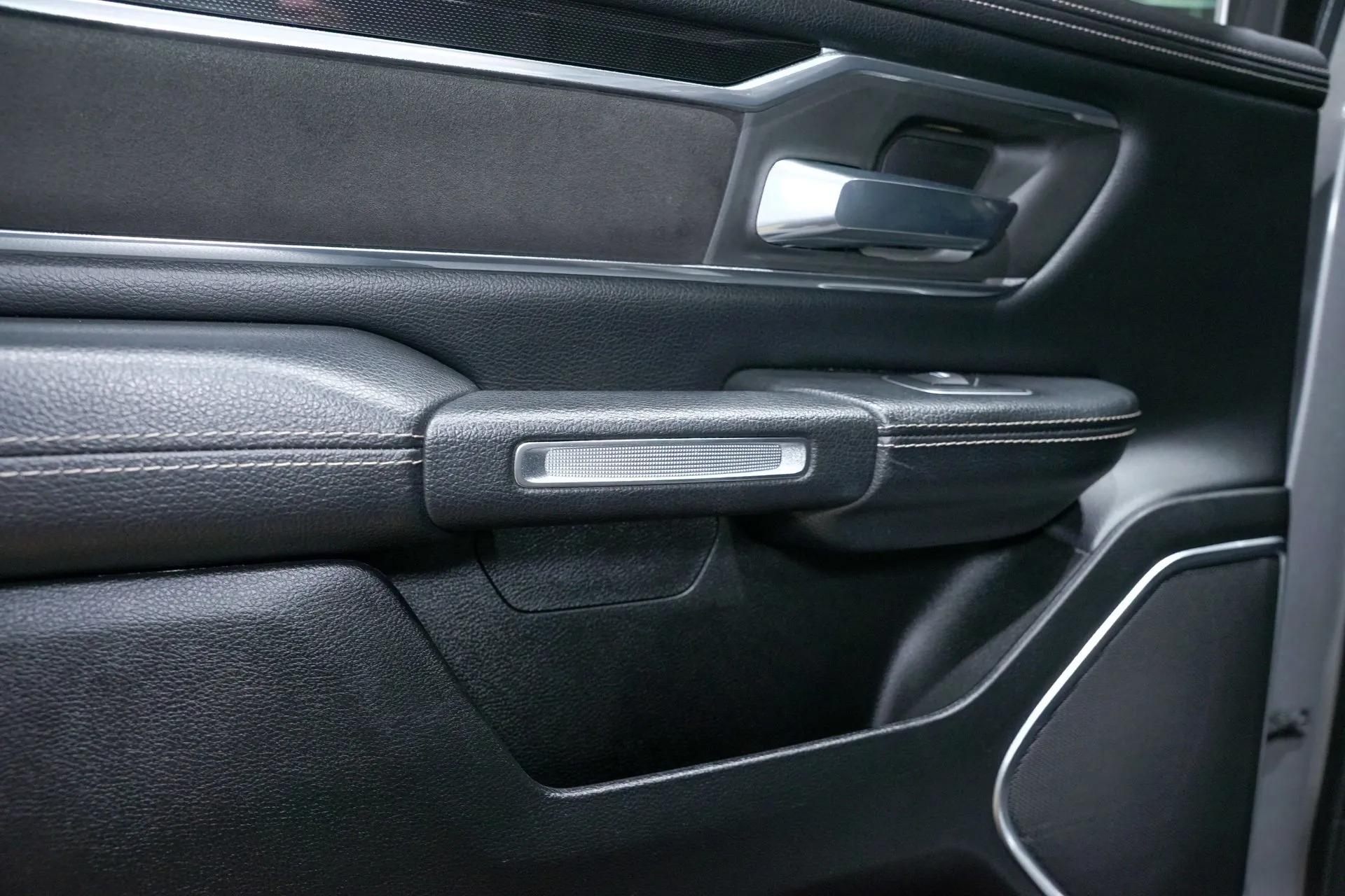 2021 Dodge Ram 1500 Laramie "Hell Horn"