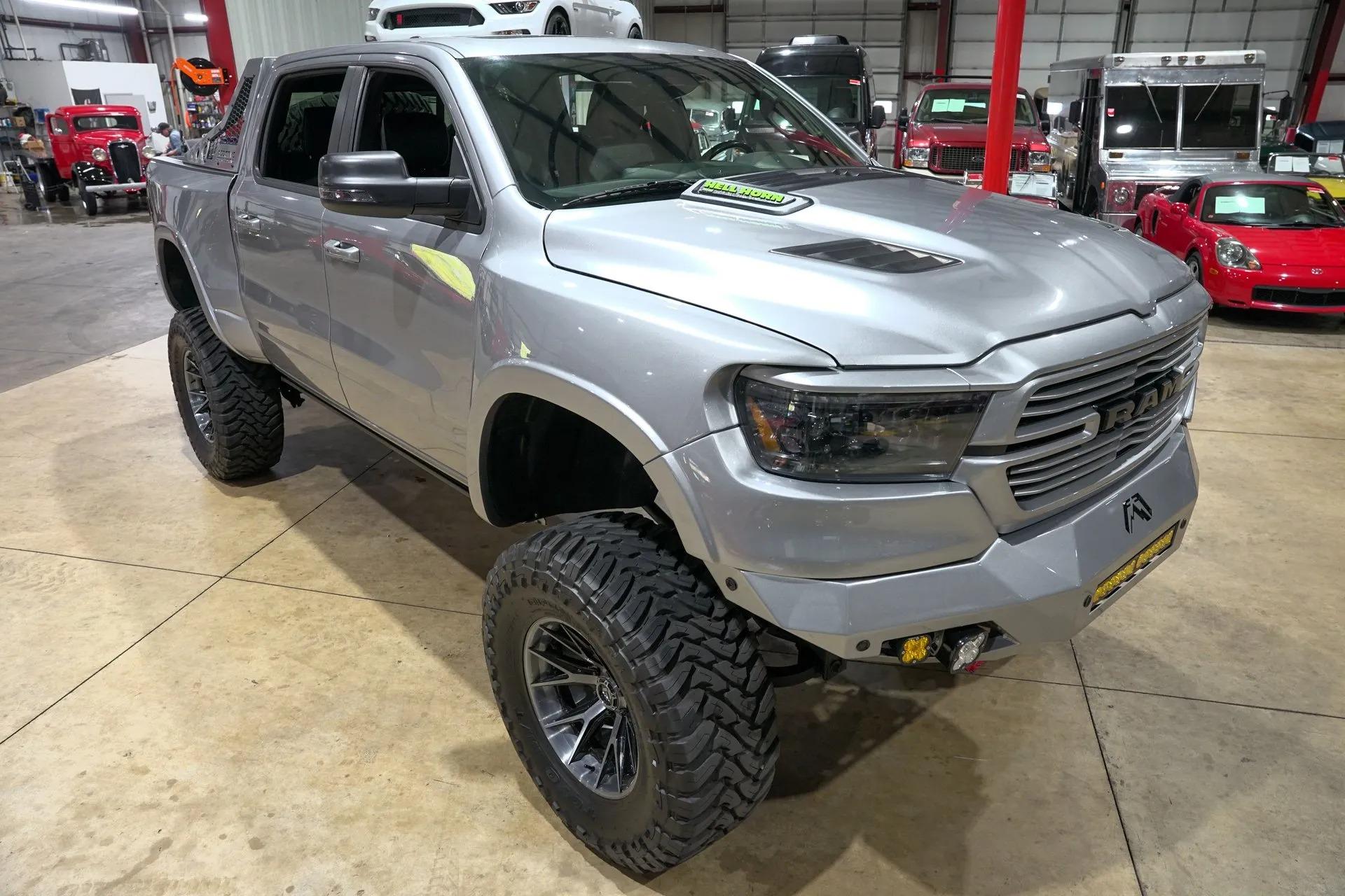 2021 Dodge Ram 1500 Laramie "Hell Horn" - 5