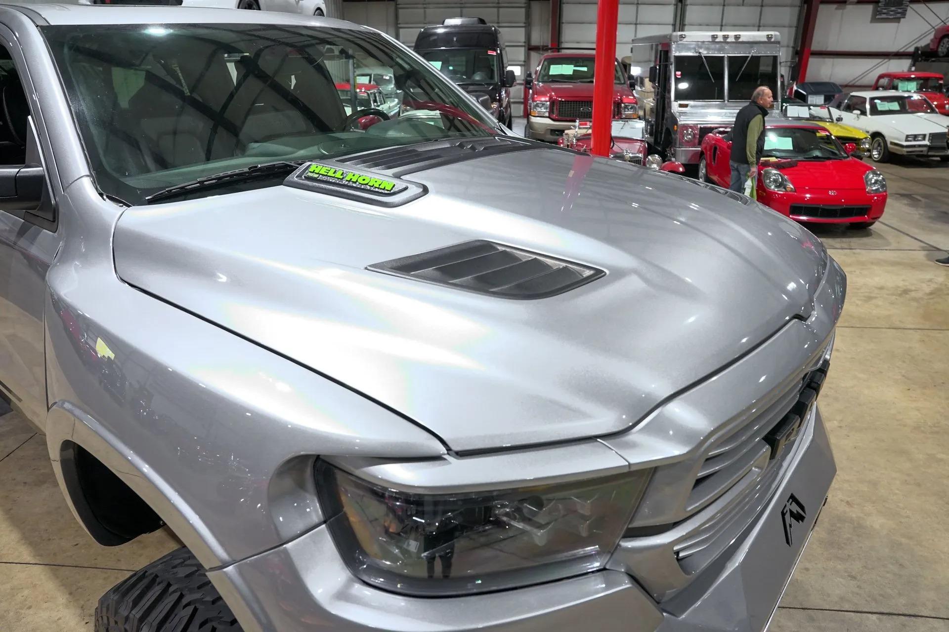 2021 Dodge Ram 1500 Laramie "Hell Horn"