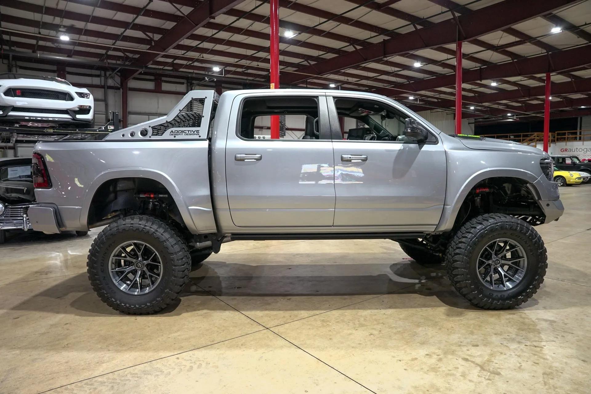 2021 Dodge Ram 1500 Laramie "Hell Horn"