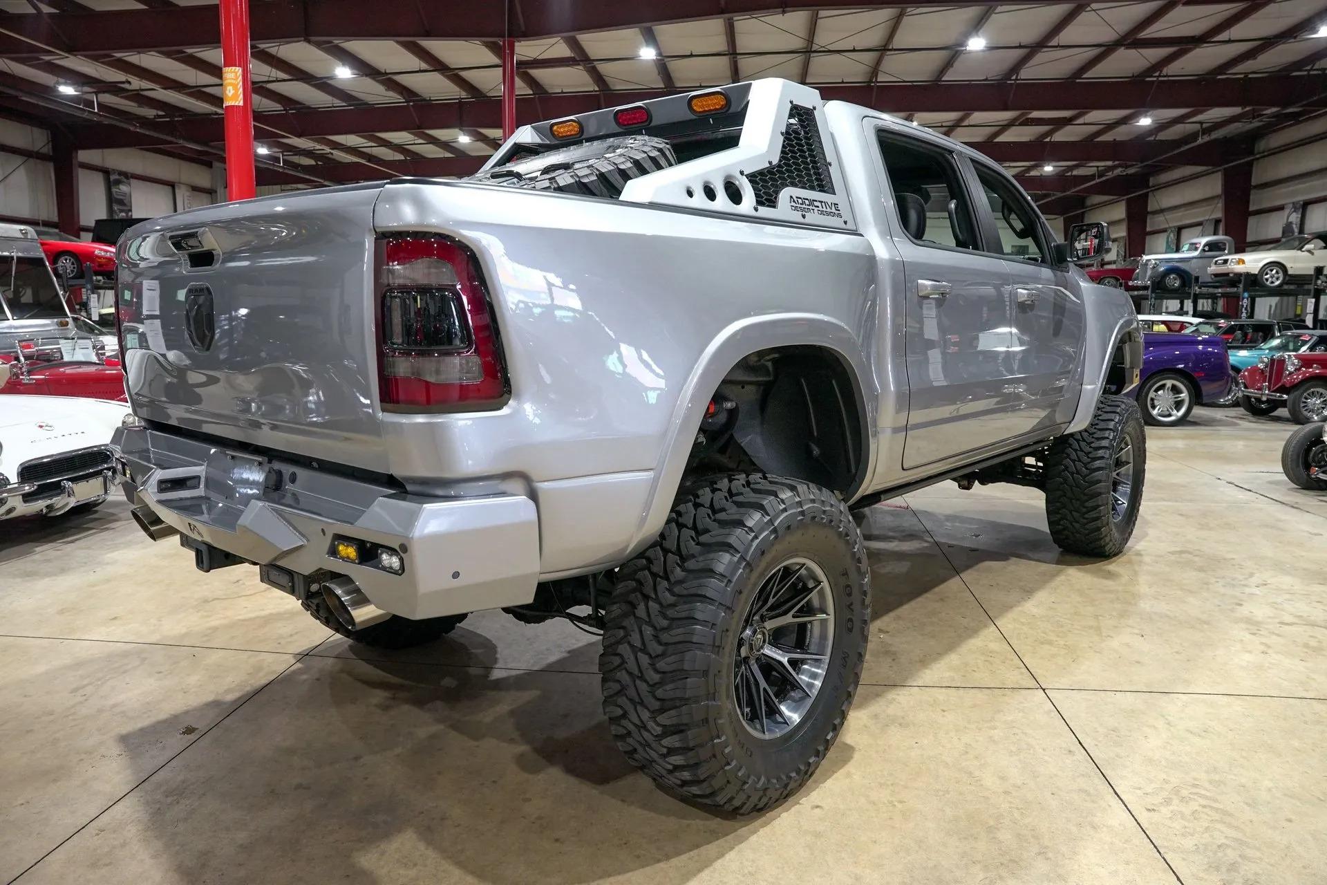 2021 Dodge Ram 1500 Laramie "Hell Horn" - 4