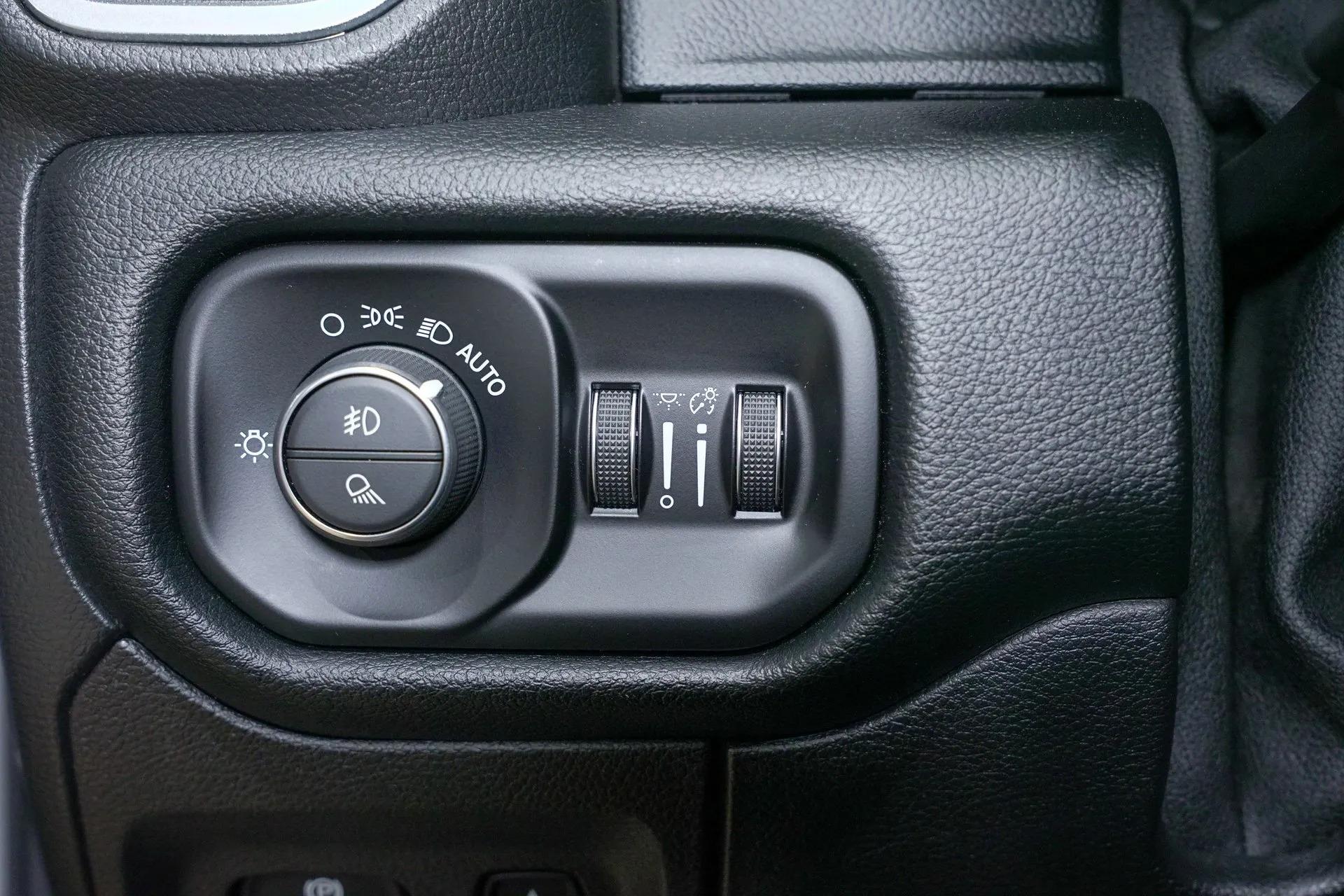 2021 Dodge Ram 1500 Laramie "Hell Horn"