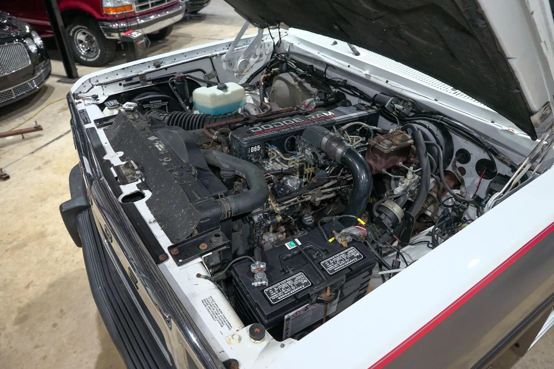 1992 Dodge Ram W250 LE