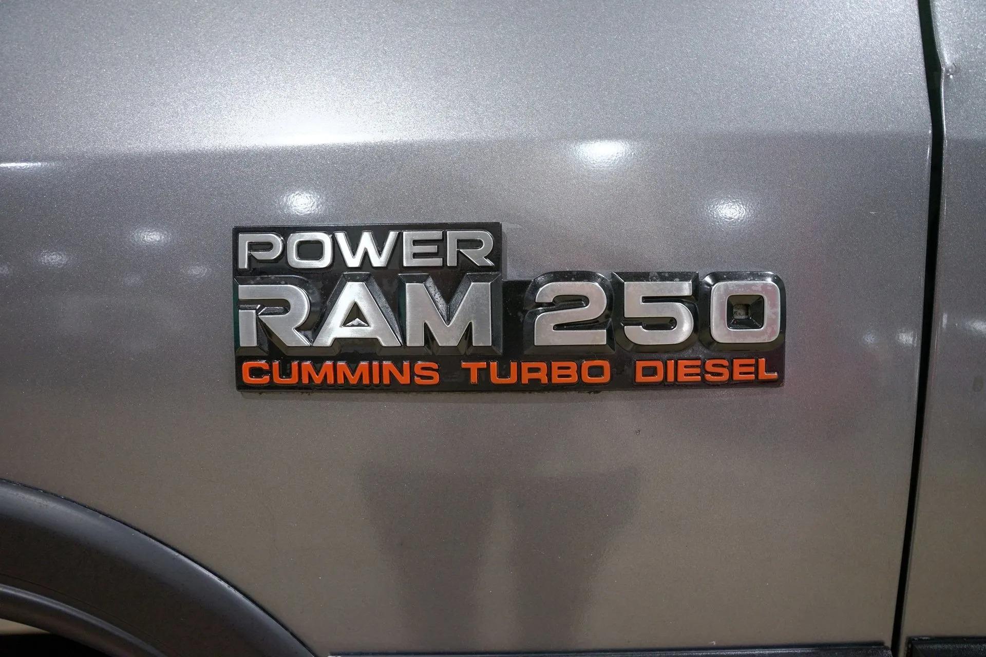 1992 Dodge Ram W250 LE