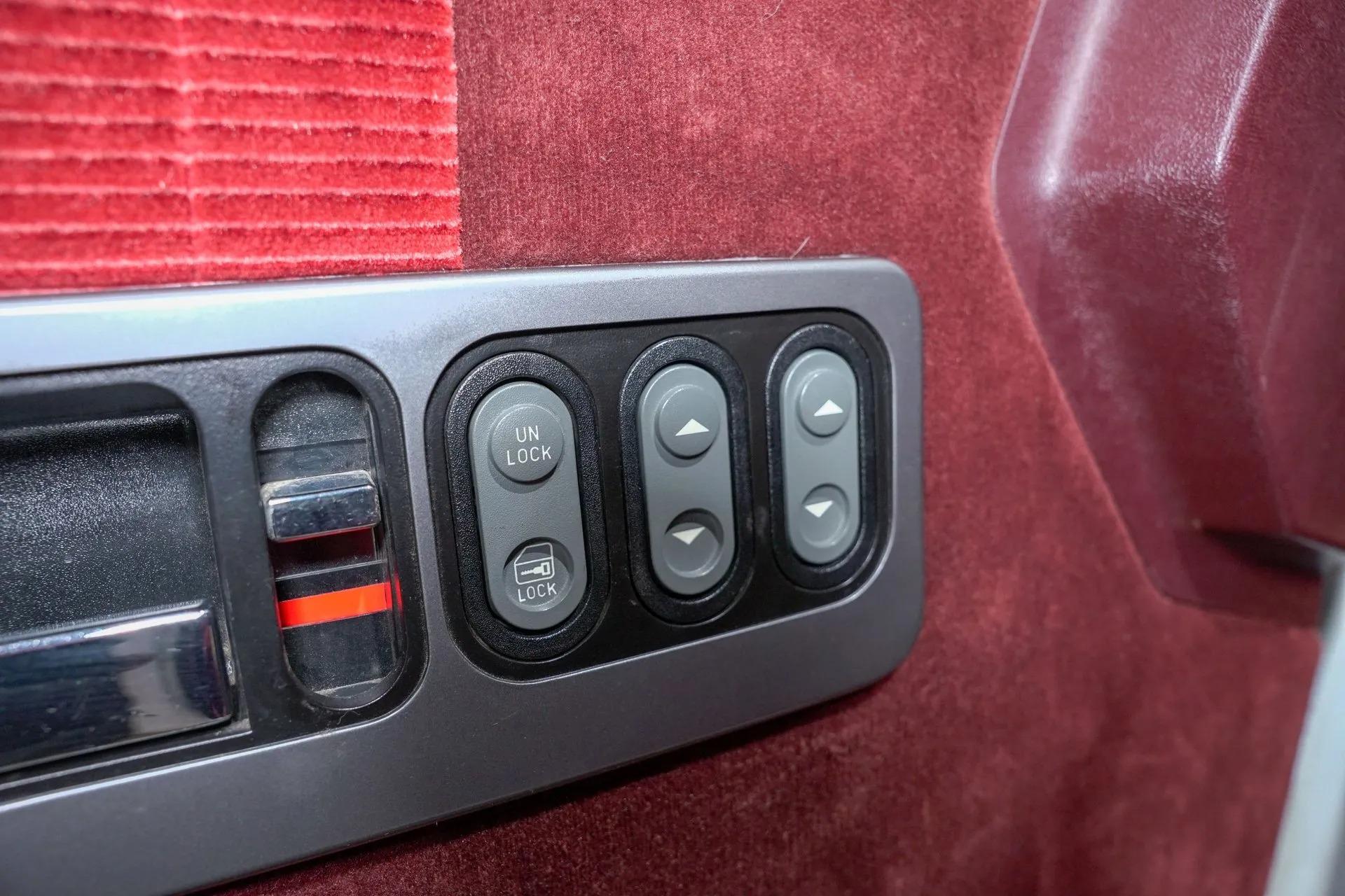 1990 GMC Sierra 1500 SLE