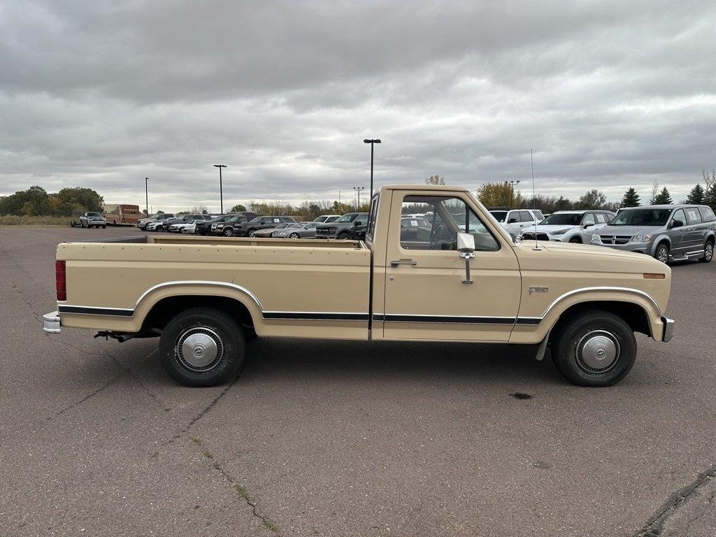 1983 Ford F-150 XL - 2