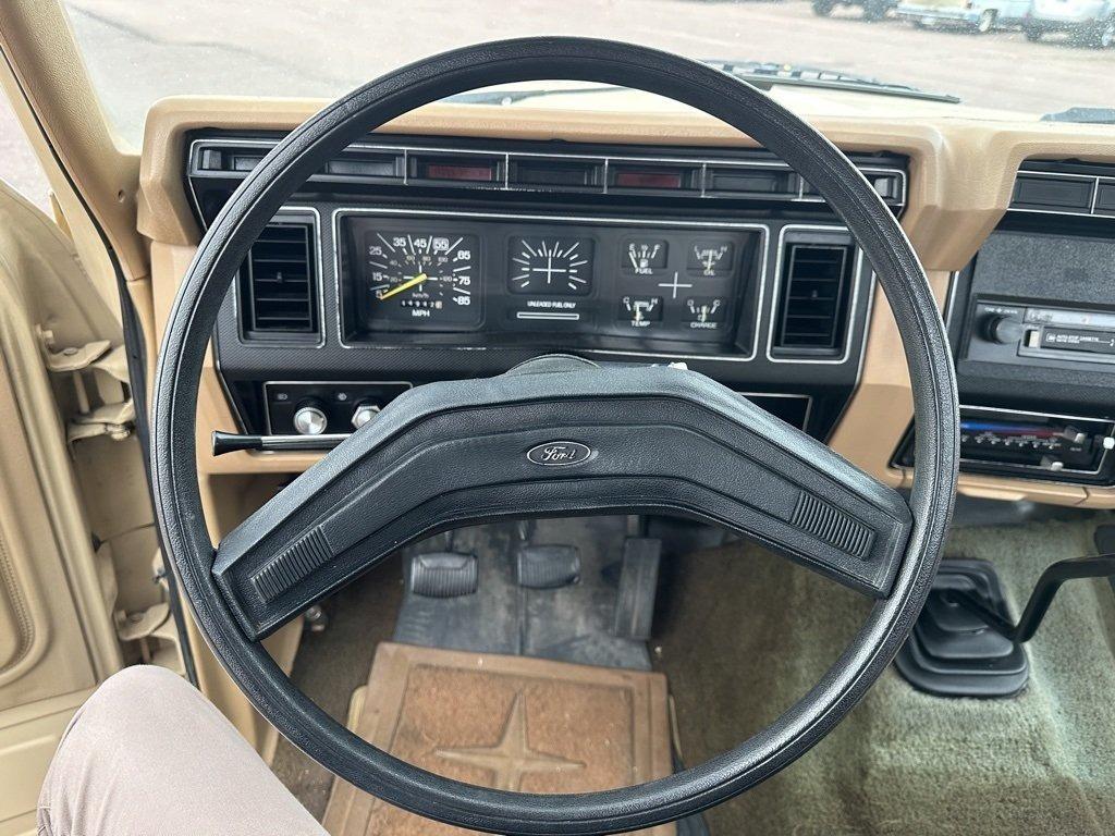 1983 Ford F-150 XL