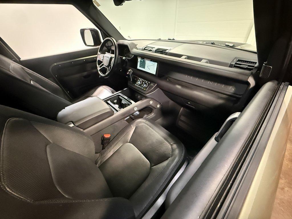 2024 Land Rover Defender 90 X-Dynamic SE