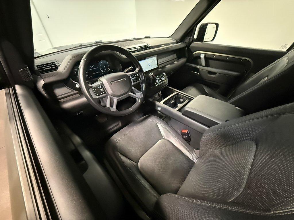 2024 Land Rover Defender 90 X-Dynamic SE