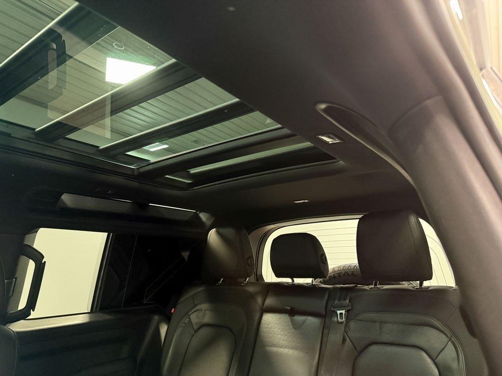 2024 Land Rover Defender 90 X-Dynamic SE