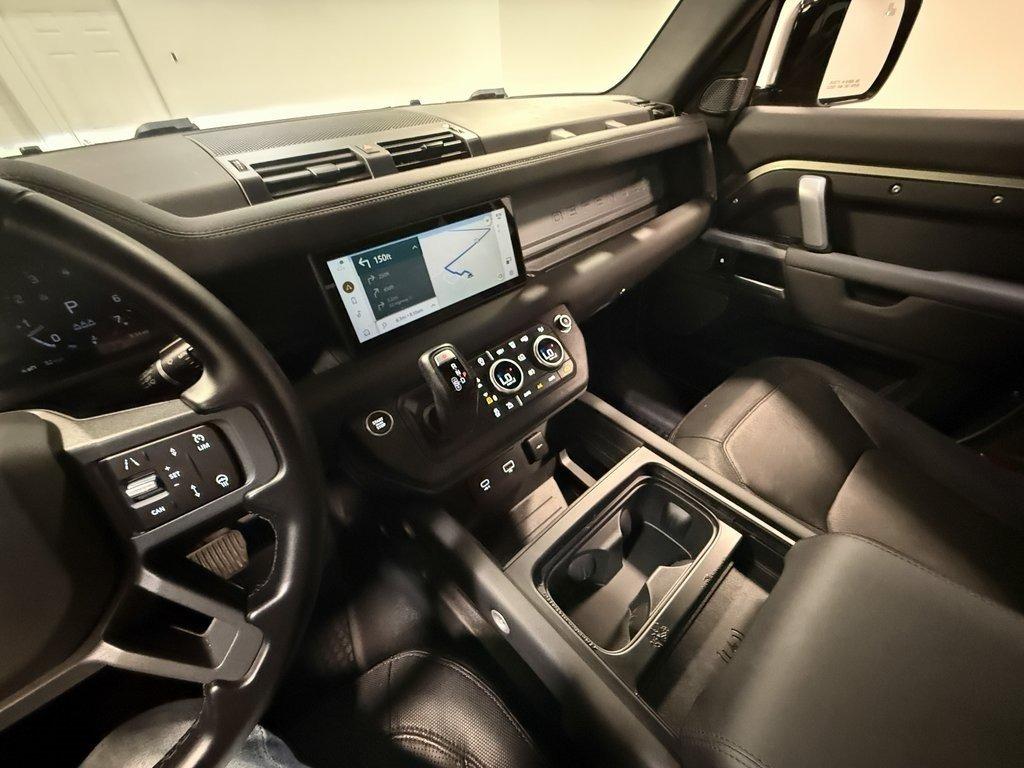 2024 Land Rover Defender 90 X-Dynamic SE