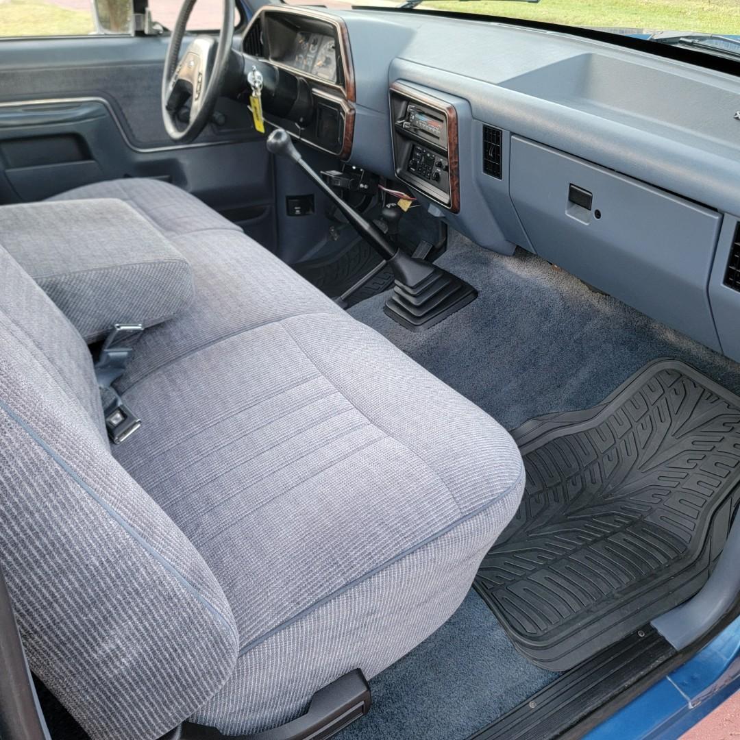 1990 Ford F-250 XLT Lariat