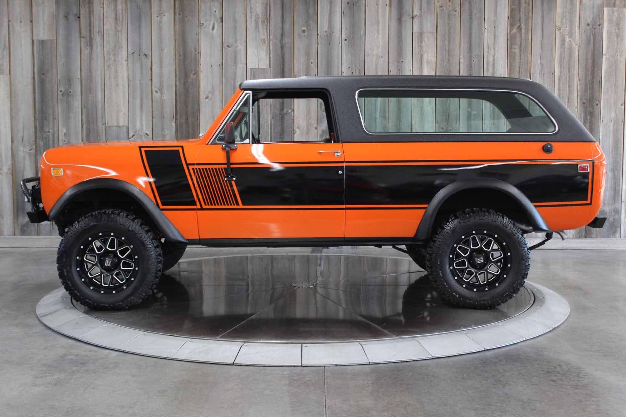 1976 International Scout Traveler - 2