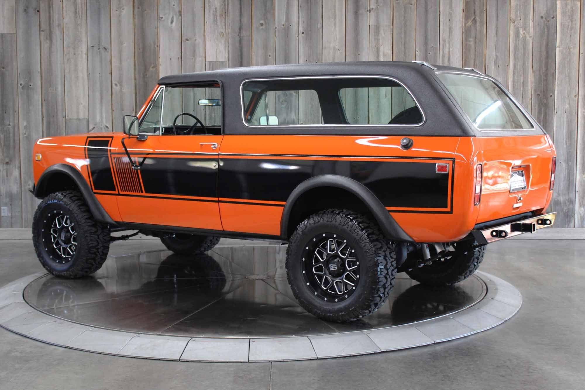 1976 International Scout Traveler - 3