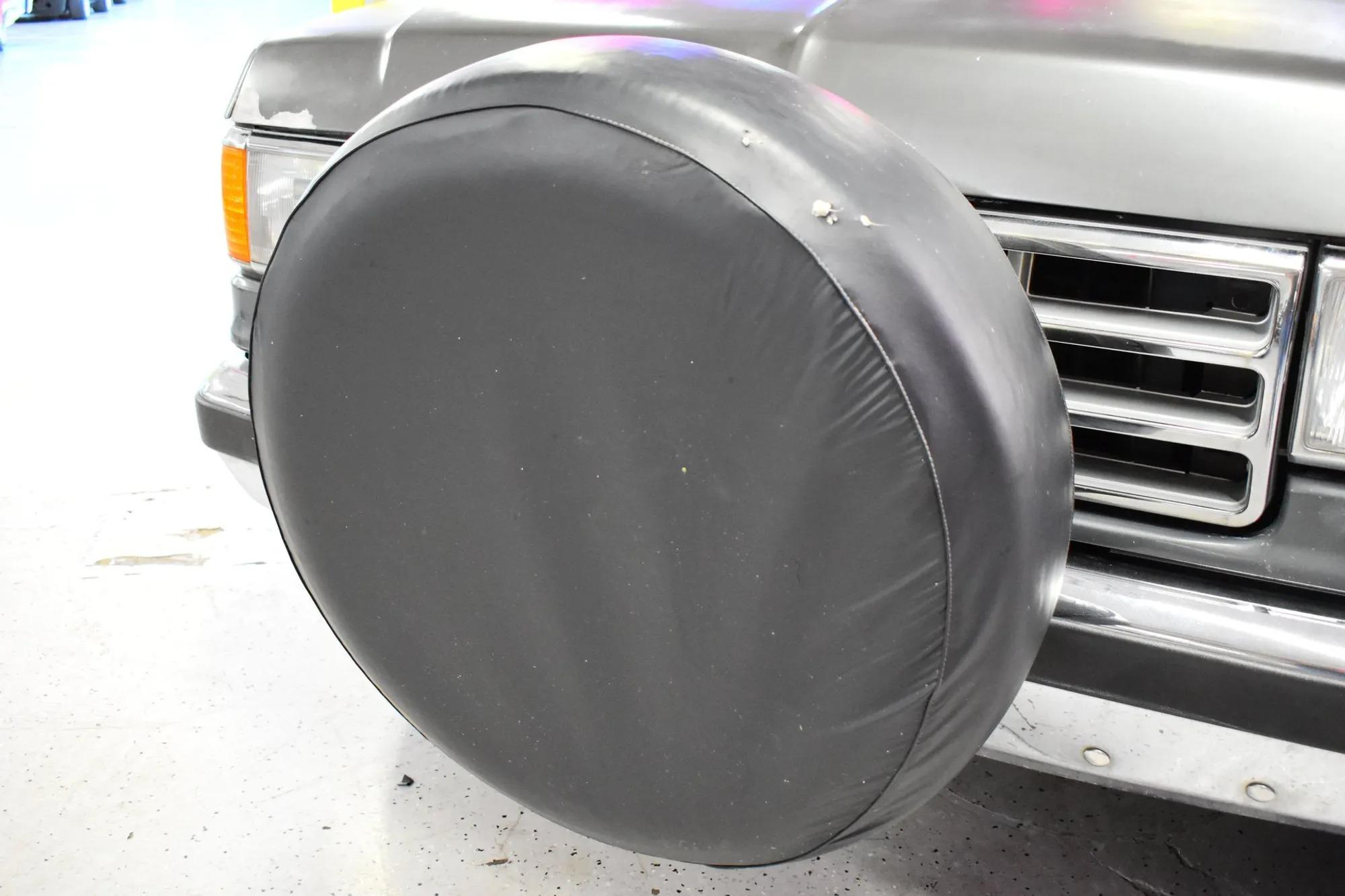 67k-Mile 1987 Ford F-250 XLT Lariat