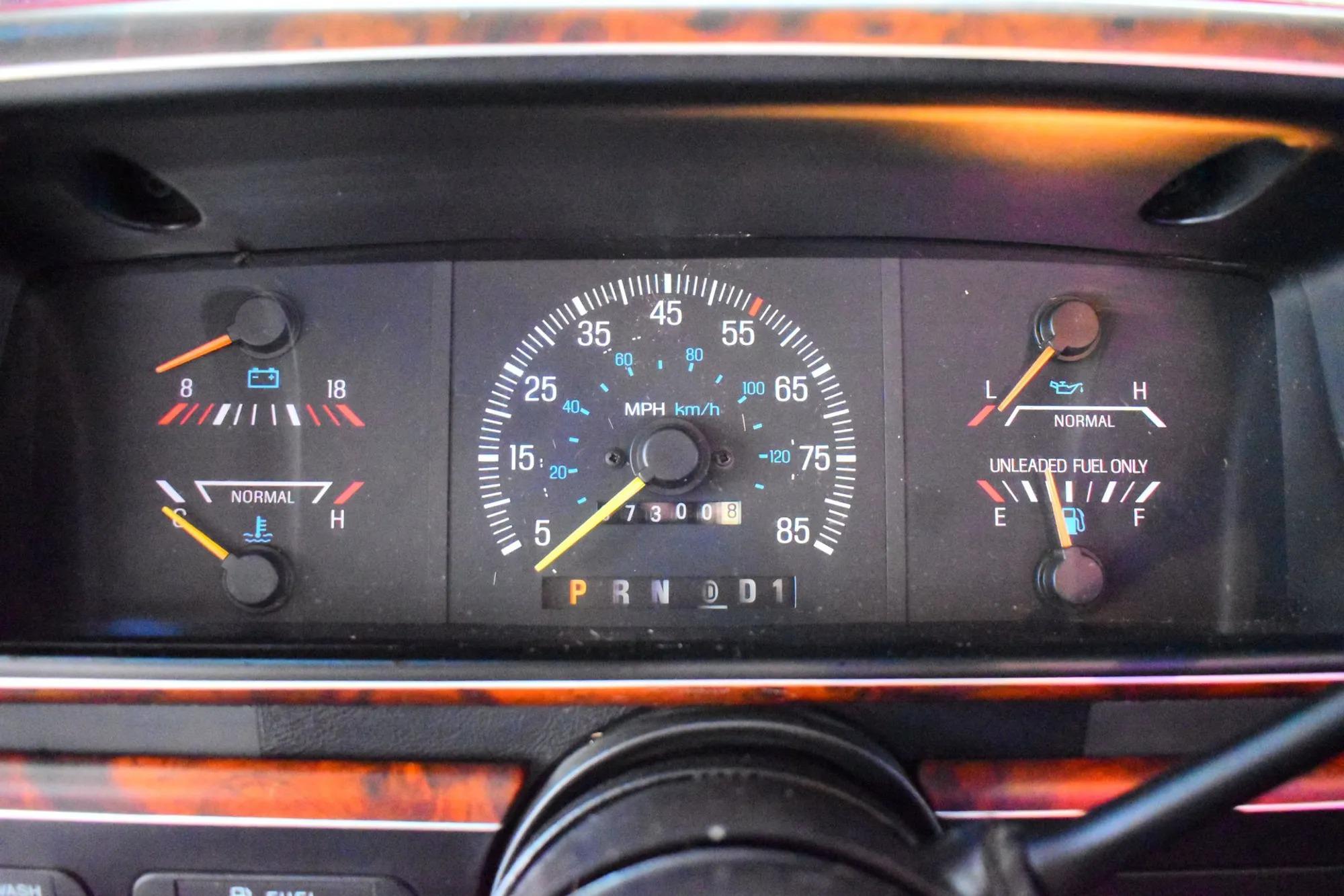 67k-Mile 1987 Ford F-250 XLT Lariat