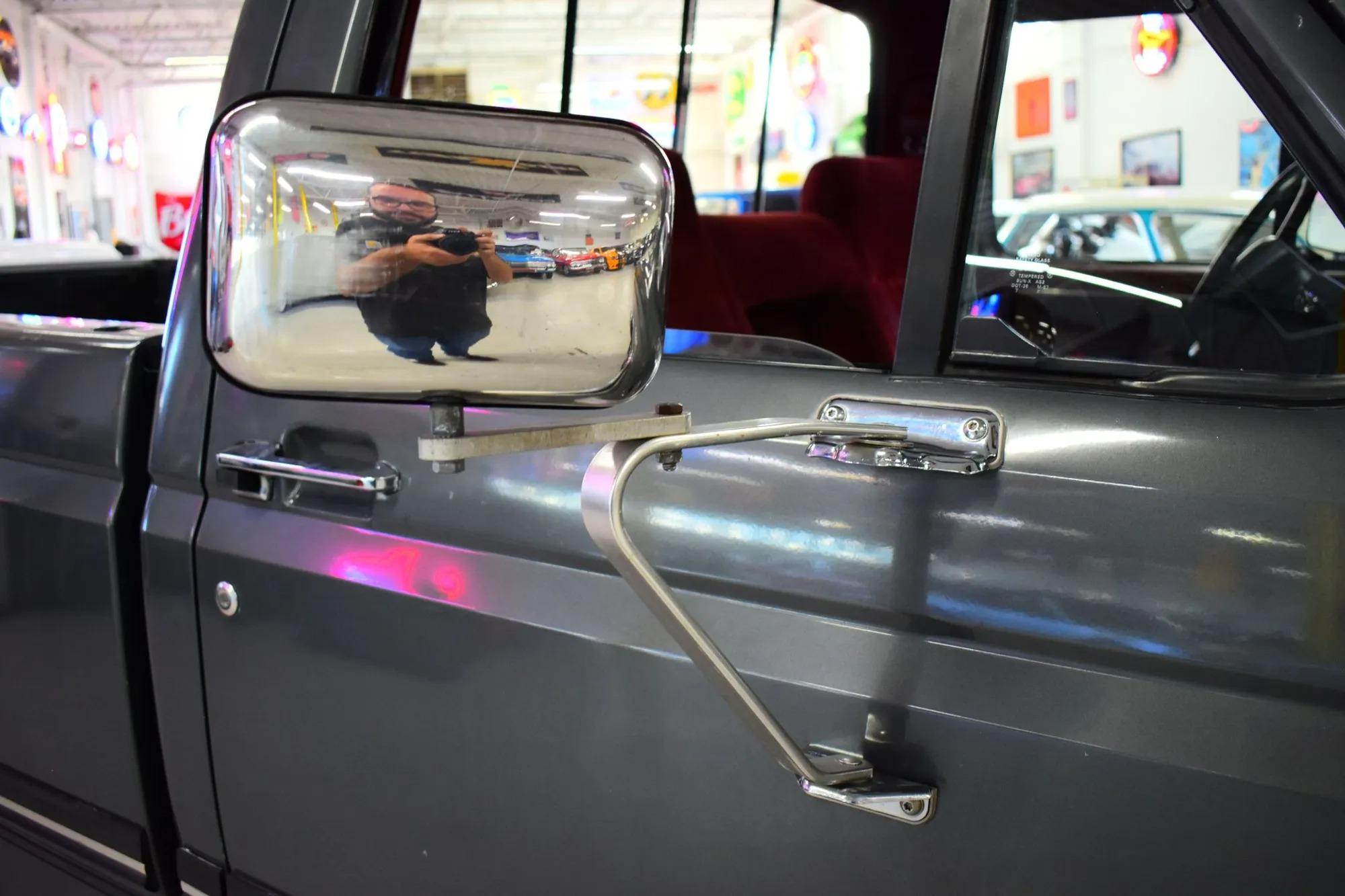 67k-Mile 1987 Ford F-250 XLT Lariat