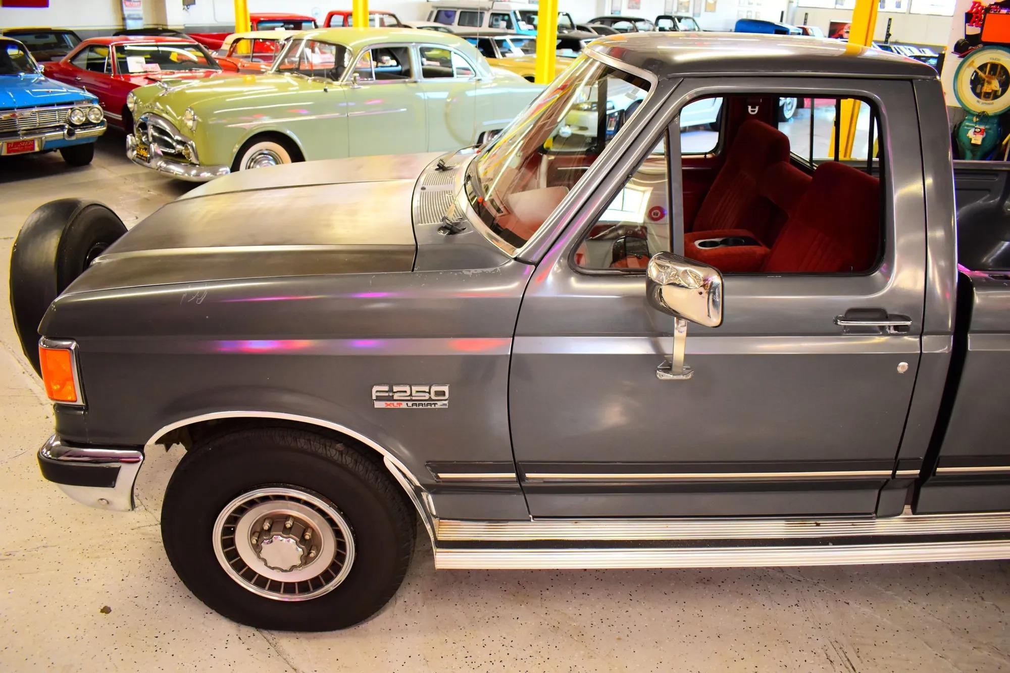 67k-Mile 1987 Ford F-250 XLT Lariat