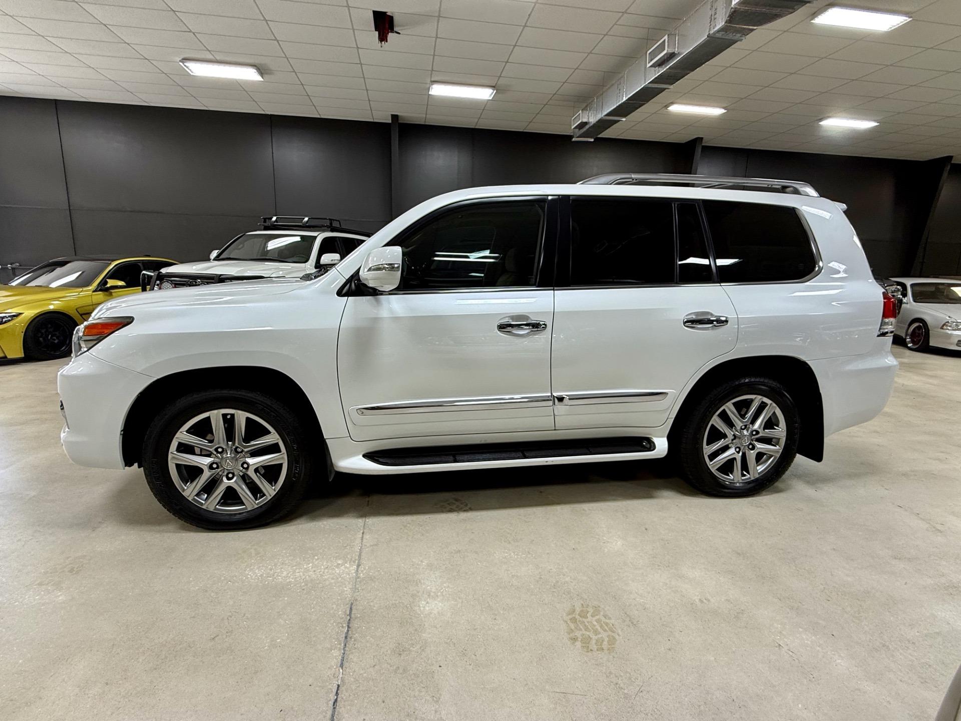 2014 Lexus LX 470
