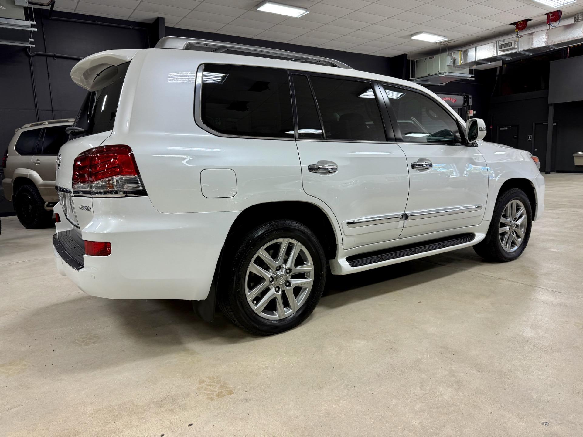 2014 Lexus LX 470