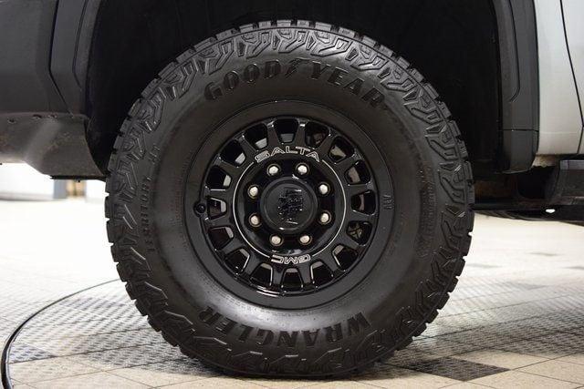 2024 GMC Sierra 2500HD AT4X AEV Edition