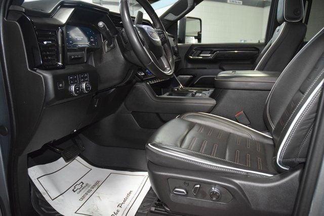 2024 GMC Sierra 2500HD AT4X AEV Edition