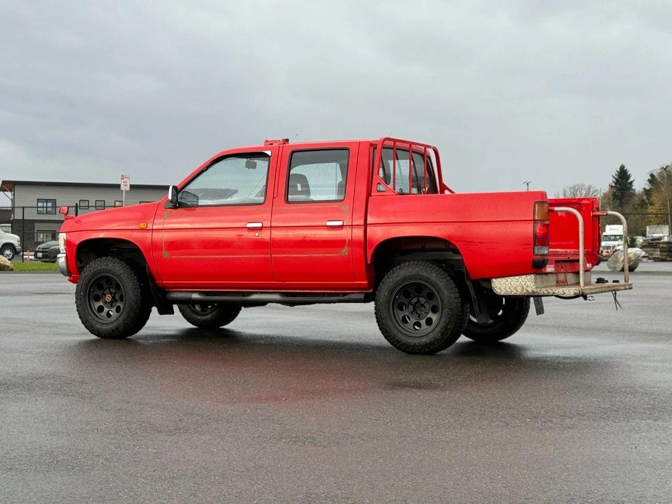 1995 Nissan Hardbody Firetruck - 5