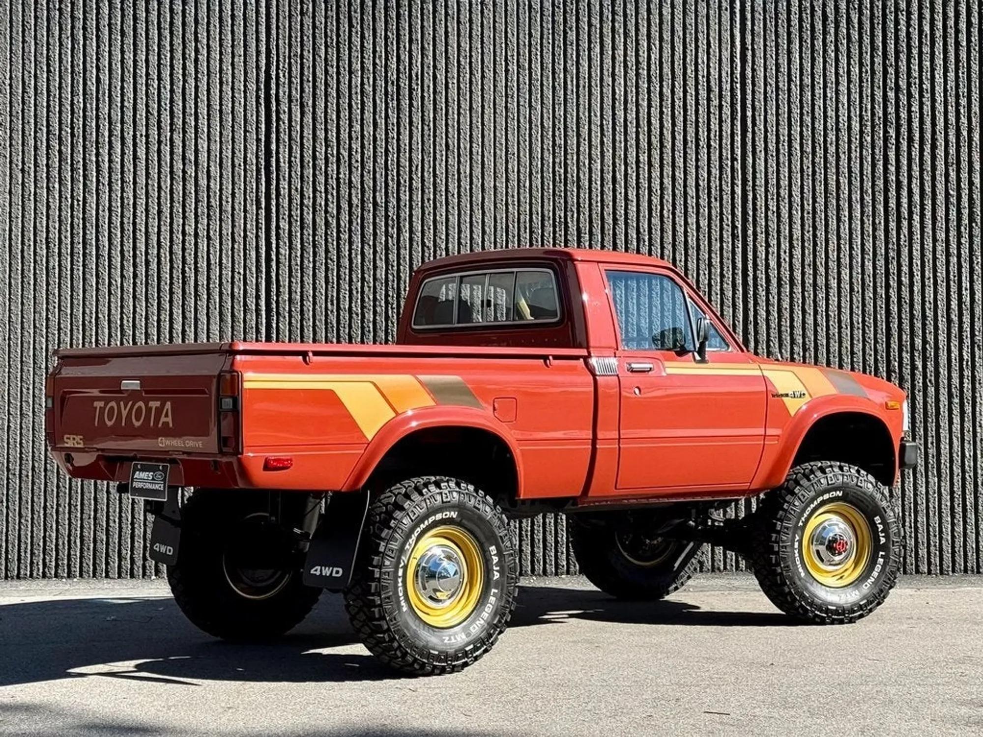 1983 Toyota Pickup SR5 - 4