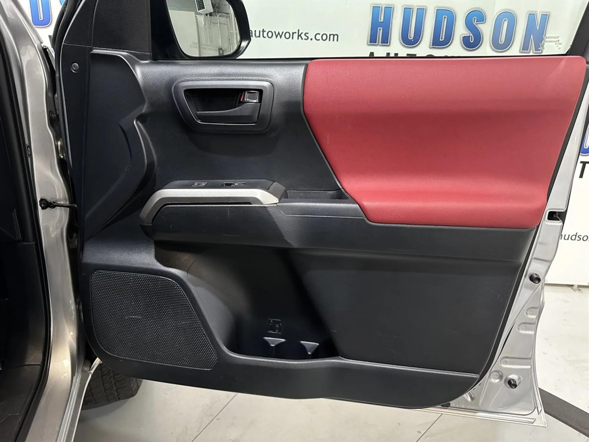 2018 Toyota Tacoma SR5