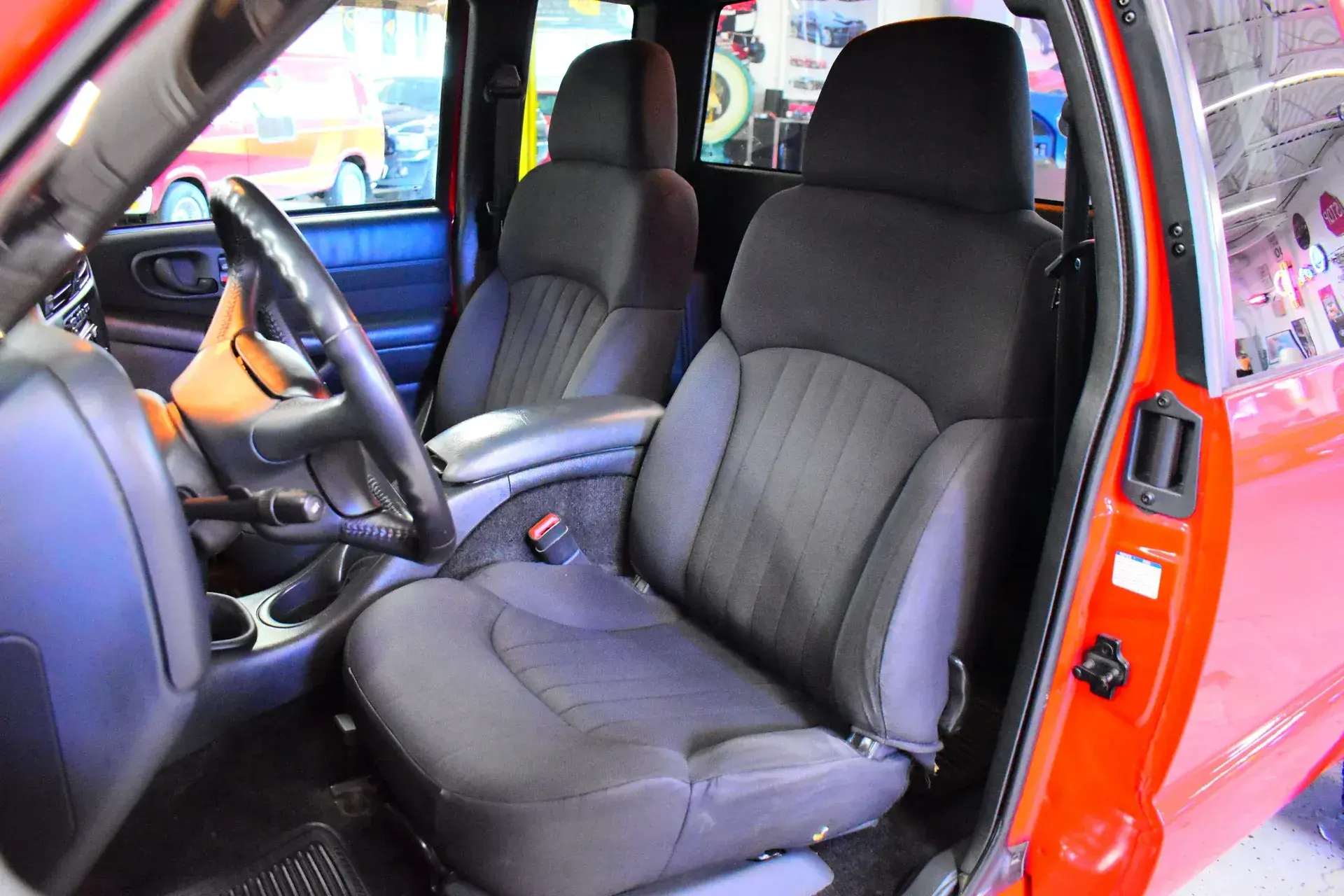 2003 Chevrolet S-10 ZR2