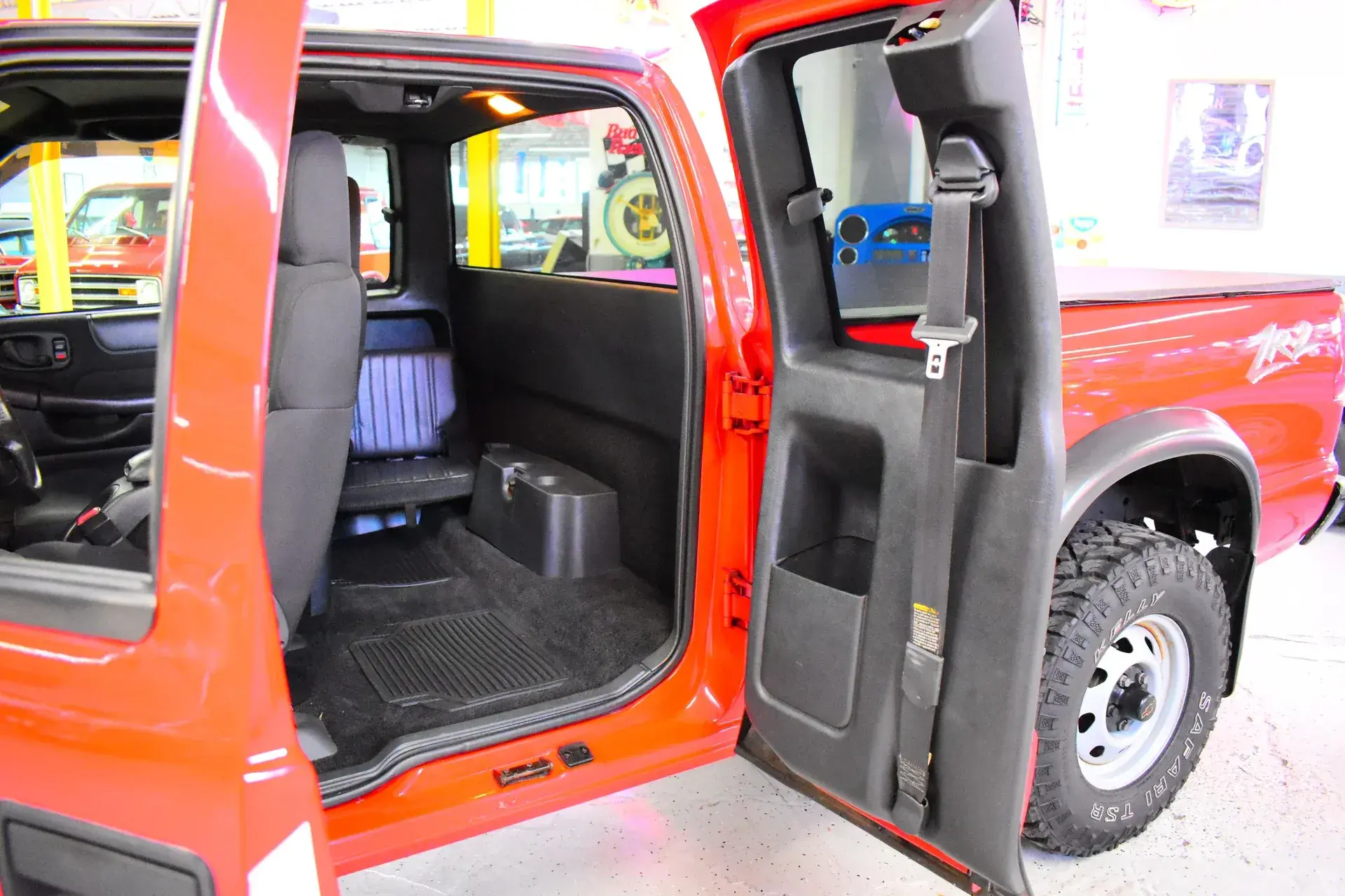 2003 Chevrolet S-10 ZR2