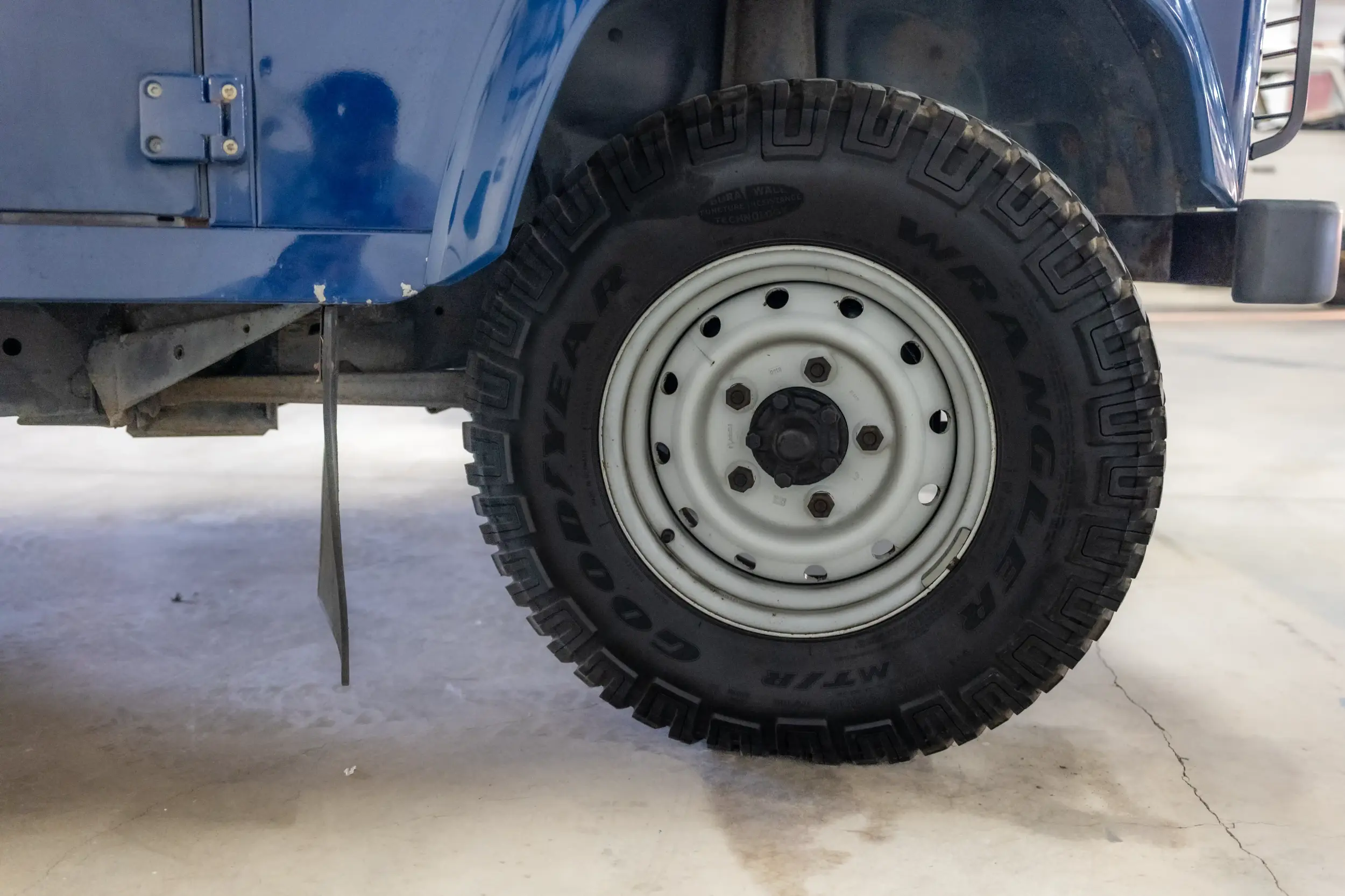 1999 Land Rover Defender 90 County Spec