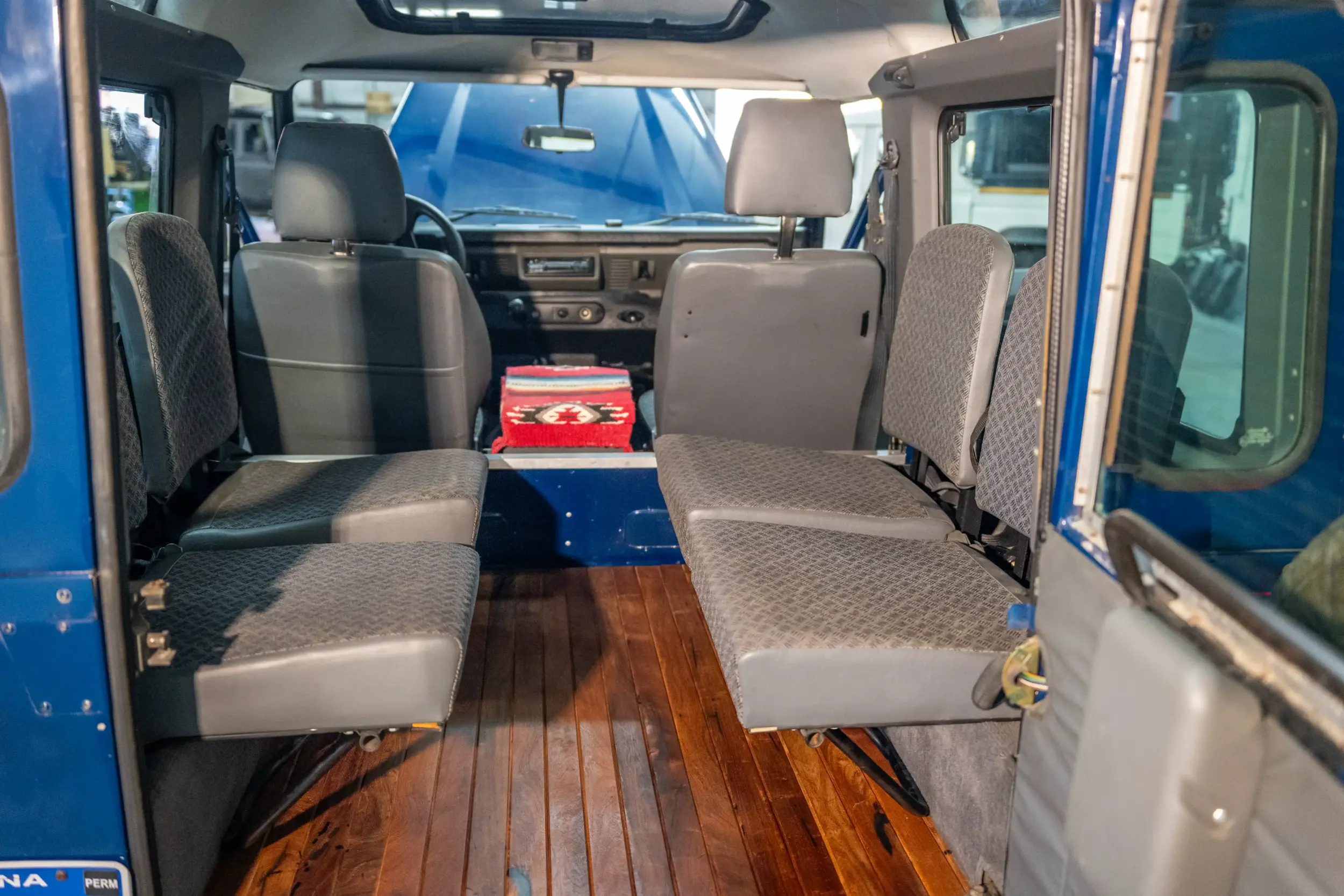 1999 Land Rover Defender 90 County Spec