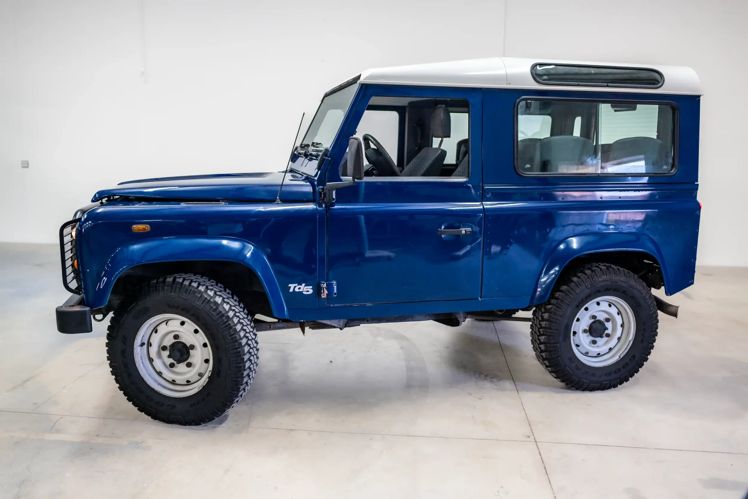 1999 Land Rover Defender 90 County Spec - 5