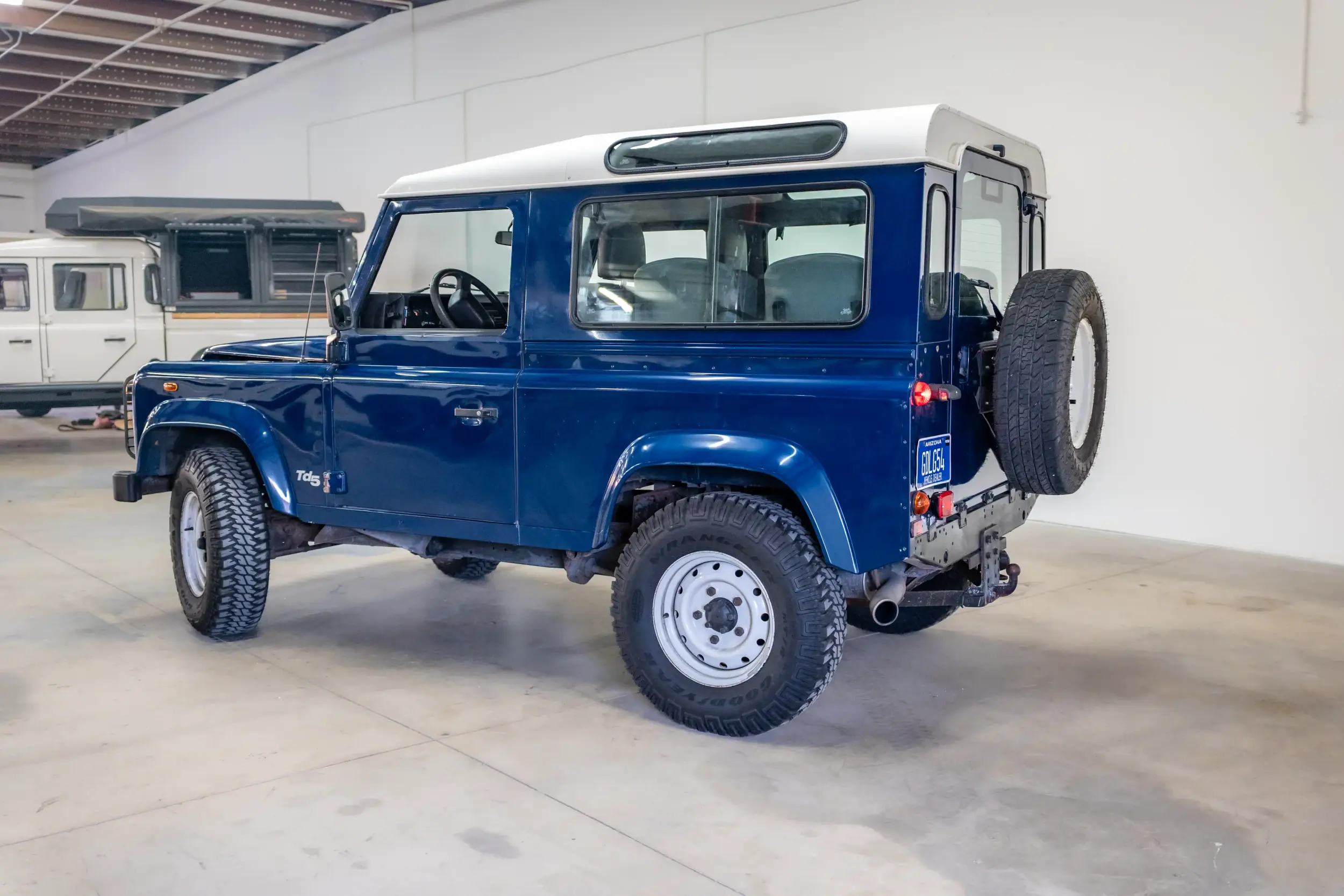 1999 Land Rover Defender 90 County Spec - 4