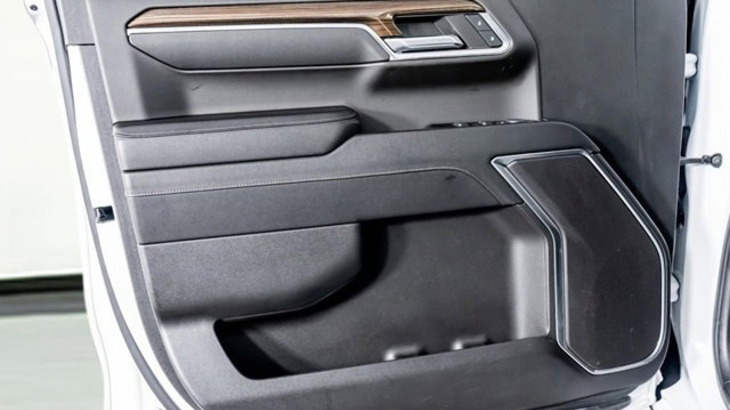 2024 Chevrolet Silverado RST