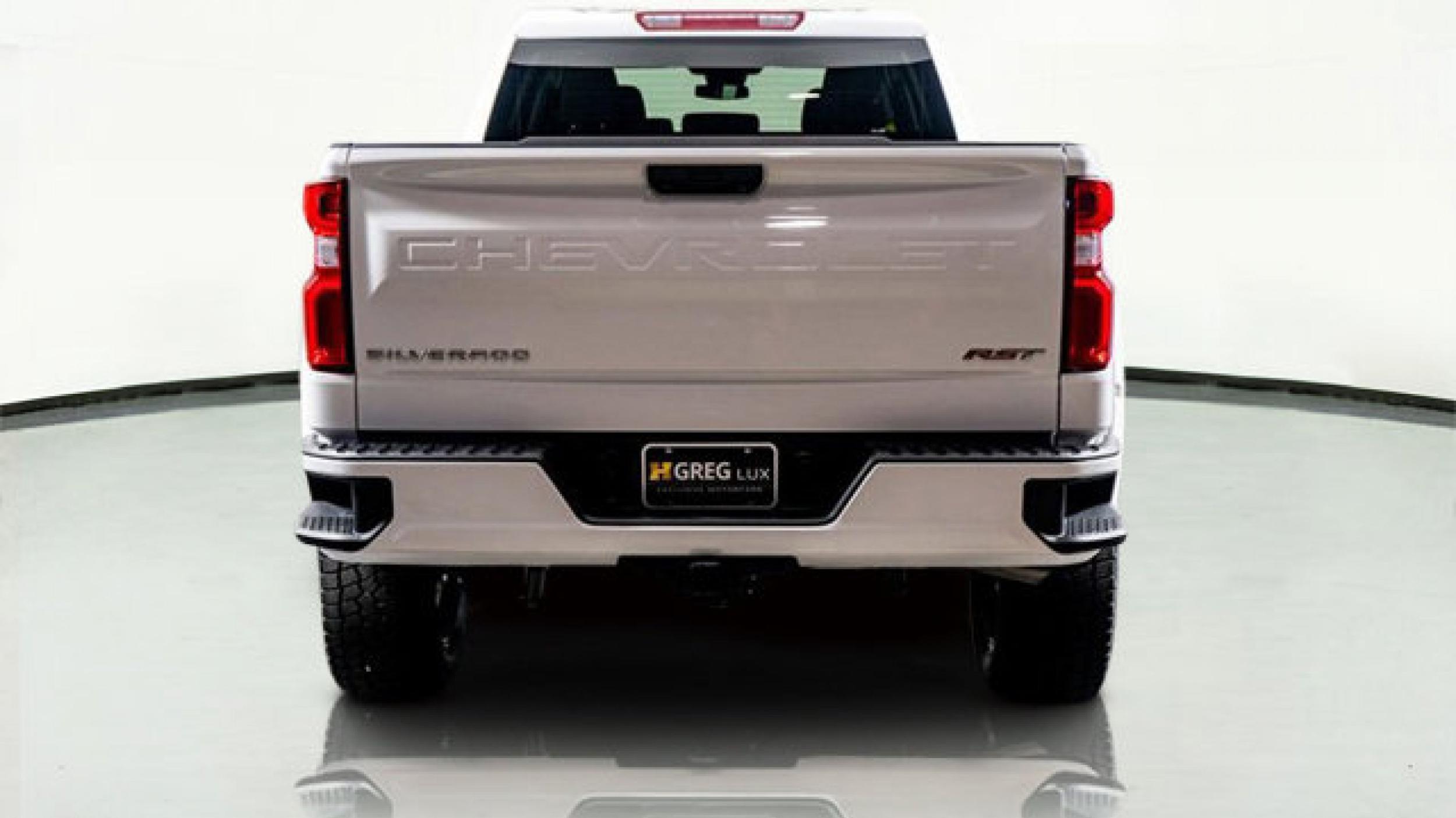 2024 Chevrolet Silverado RST