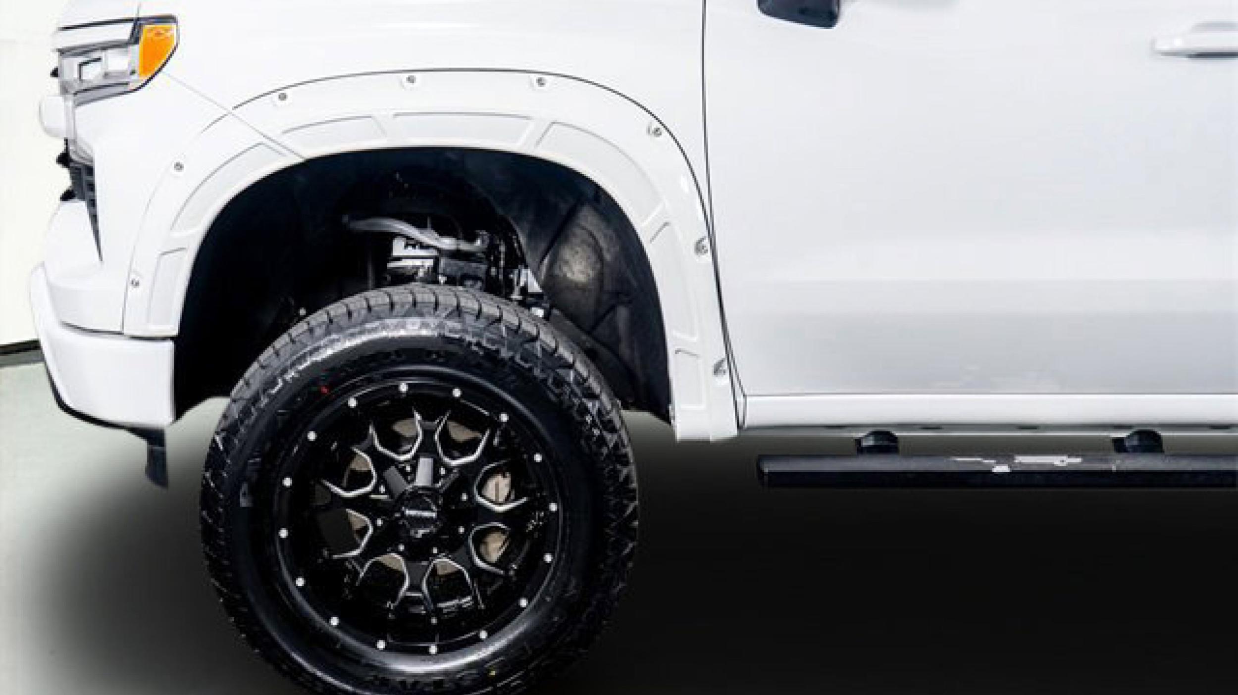 2024 Chevrolet Silverado RST