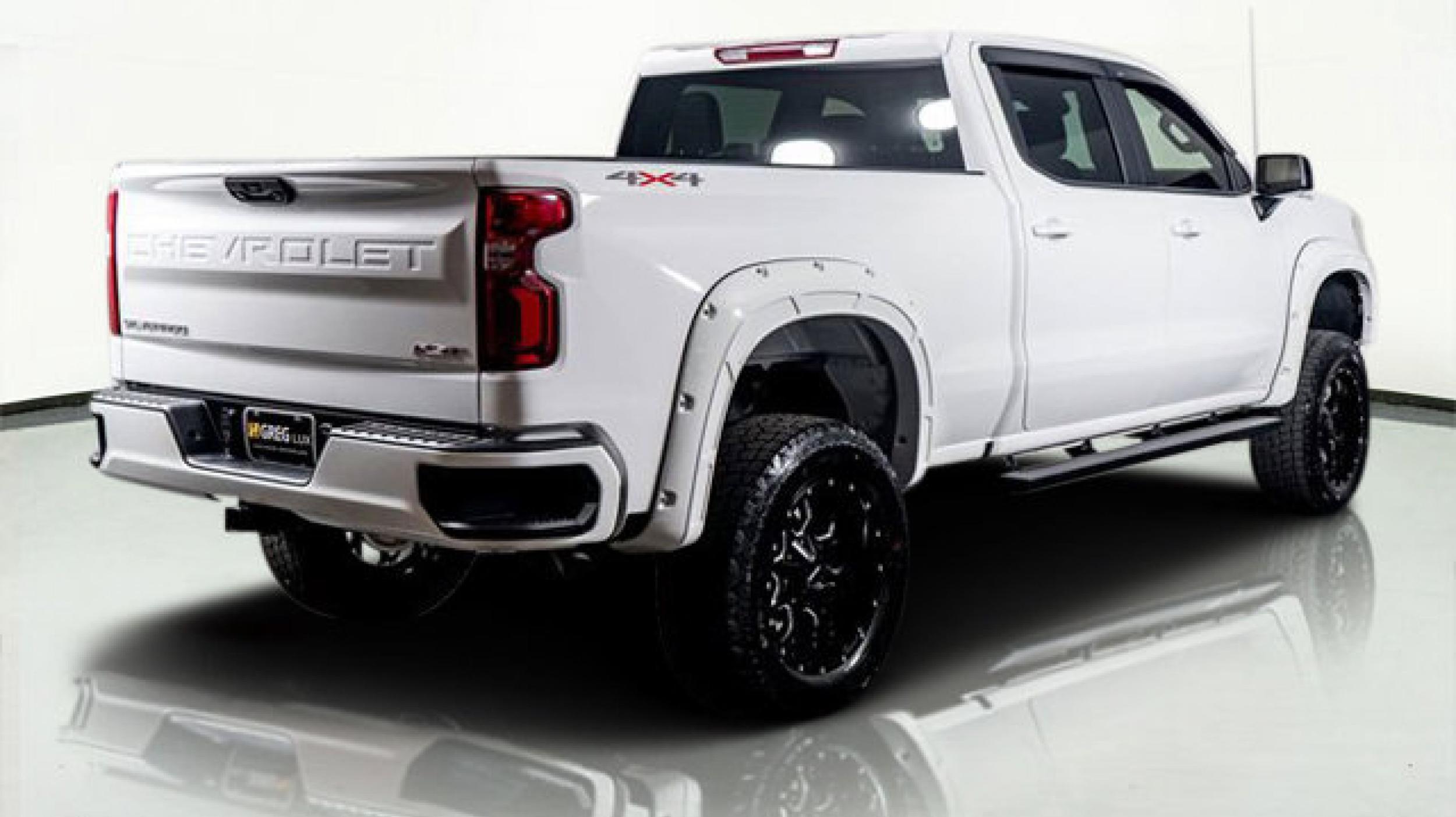 2024 Chevrolet Silverado RST
