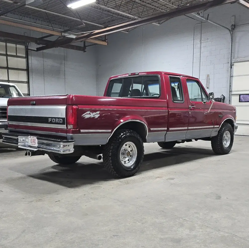 1994 Ford F-150 XLT - 2