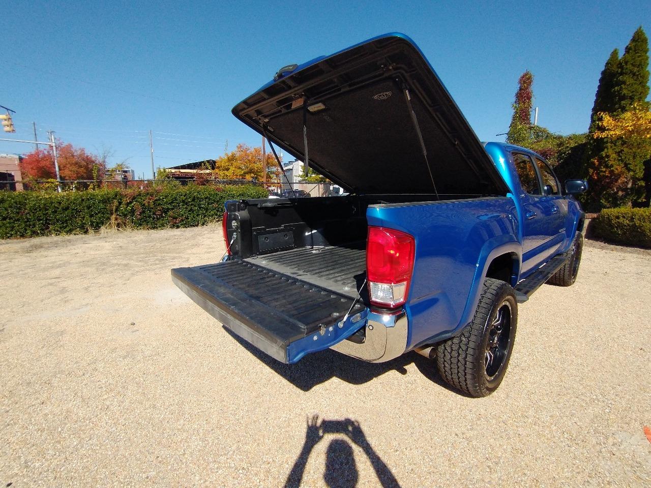 2017 Toyota Tacoma SR5