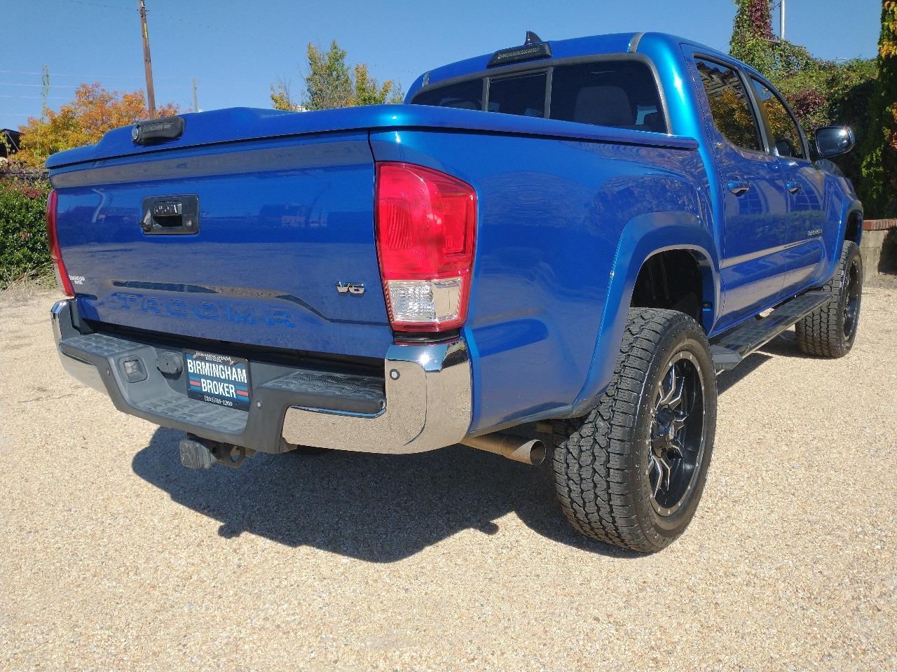 2017 Toyota Tacoma SR5