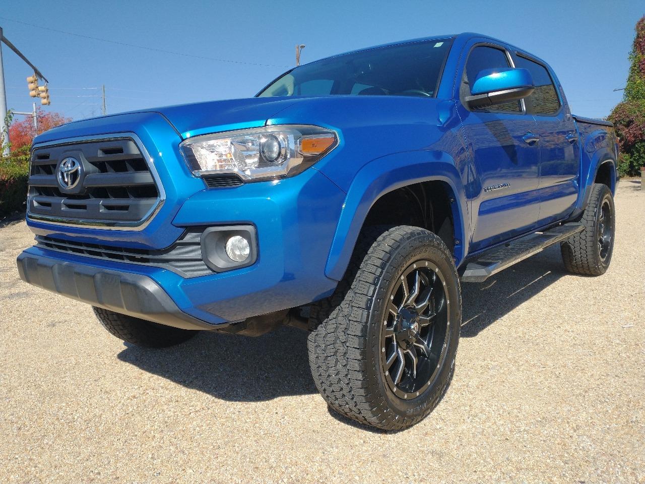 2017 Toyota Tacoma SR5