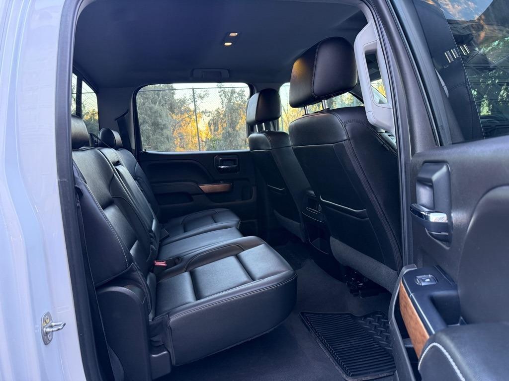 2019 Chevrolet Silverado 2500HD LTZ - 5