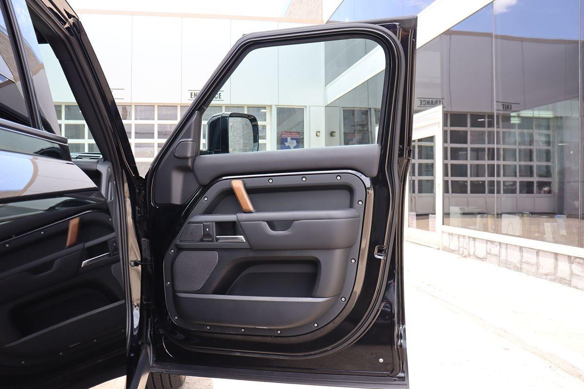 2022 Land Rover Defender 110 X